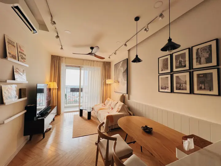 Căn hộ 75m2 được chủ nhà tự lên ý tưởng thiết kế, tối giản nhưng "chill"